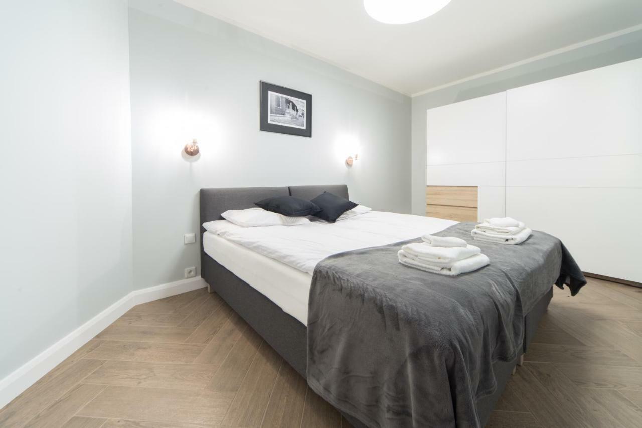 M6 Main Square Stylish One Bedroom Krakow Ngoại thất bức ảnh